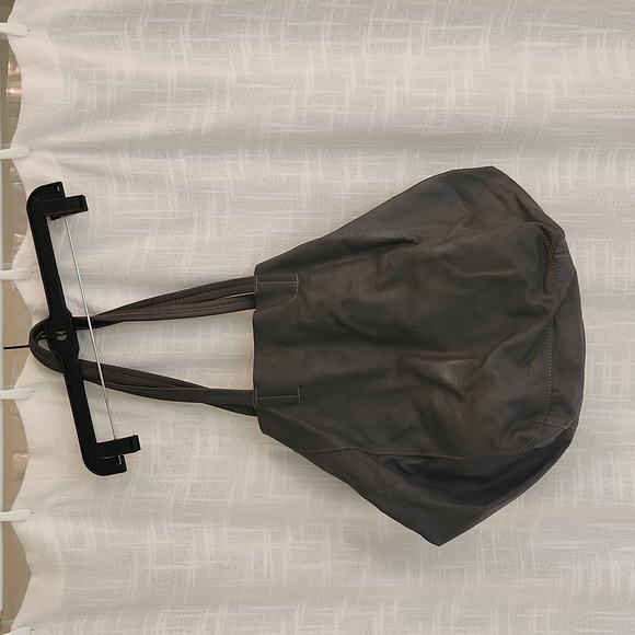 Cleobella Creed tote charcoal - Picture 8 of 10